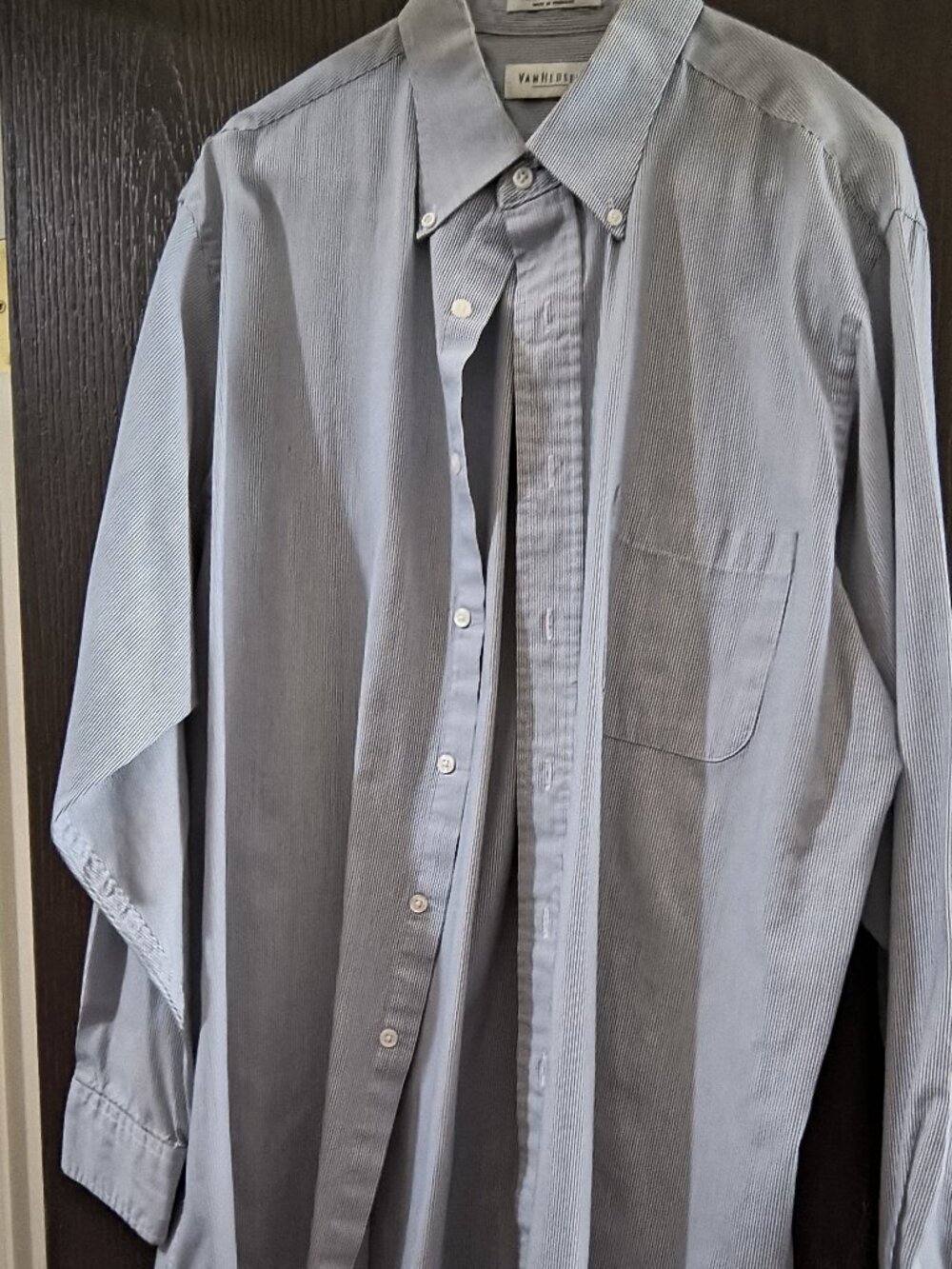 Van Heusen Men's Button Up